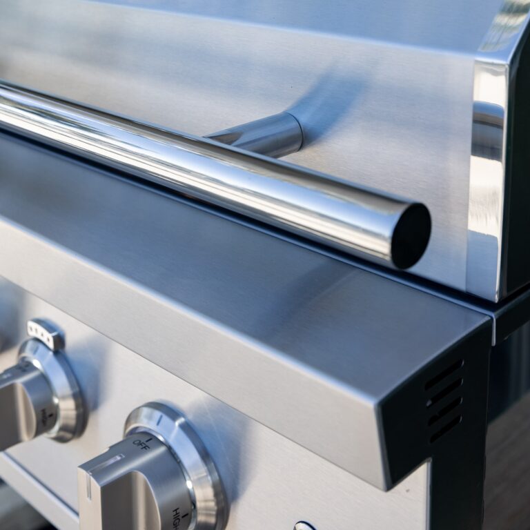 TRL Pro 32″ Built-In Grill, Natural Gas