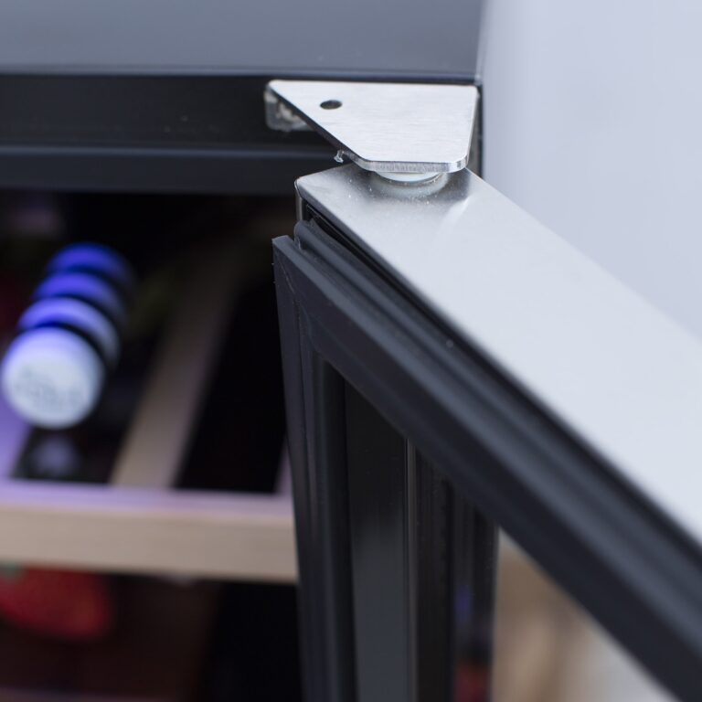 15″ 2.9 Cu. Outdoor Rated Dual Zone Wine Cooler
