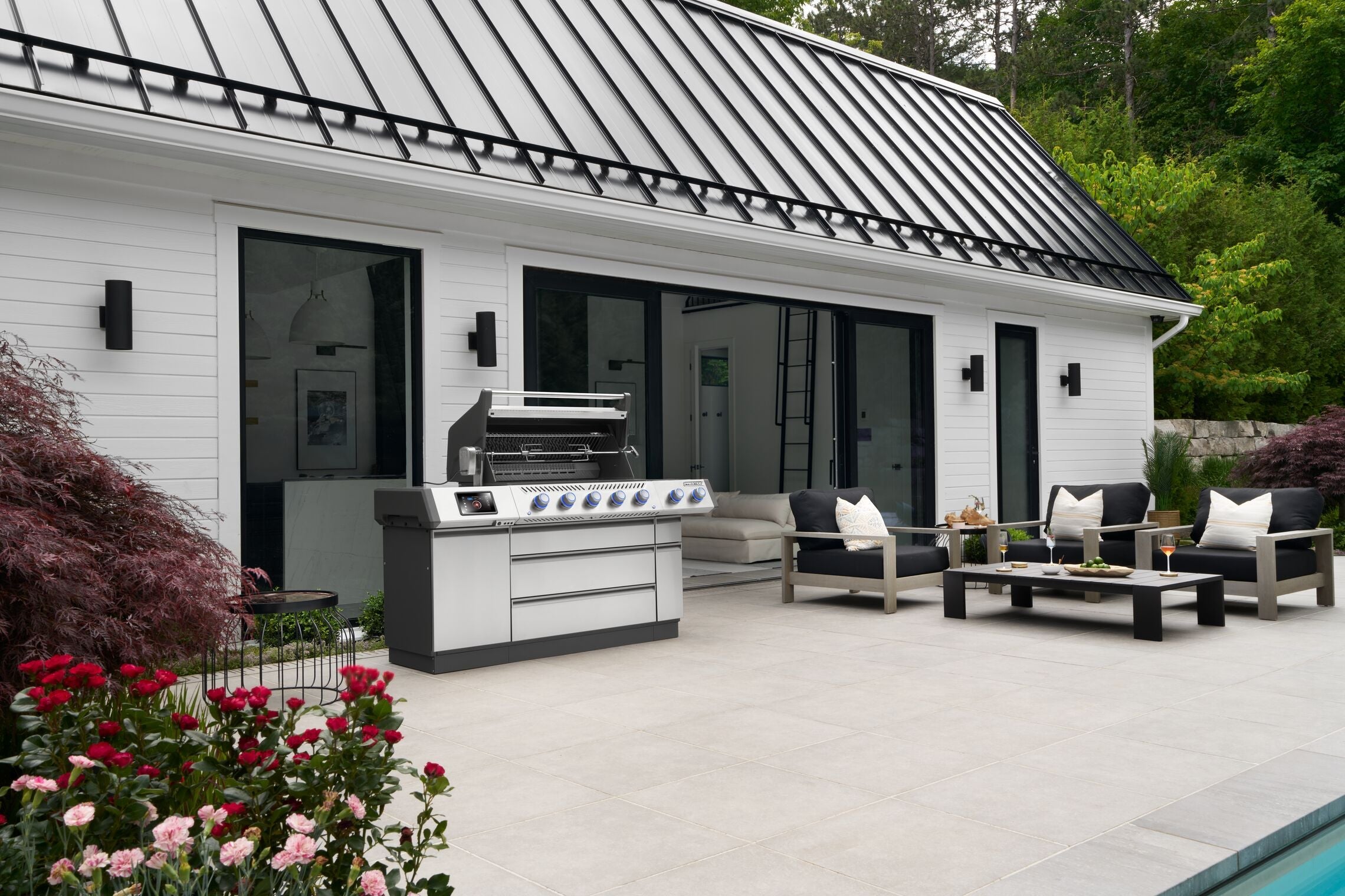 Napoleon Grills & Outdoor Living