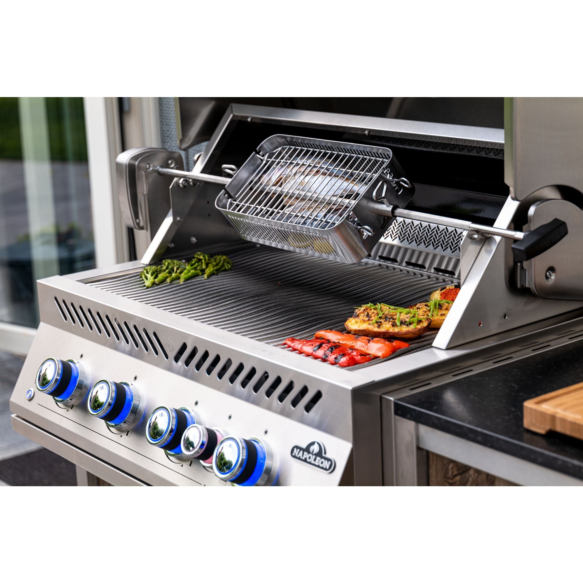 Grills & Ovens