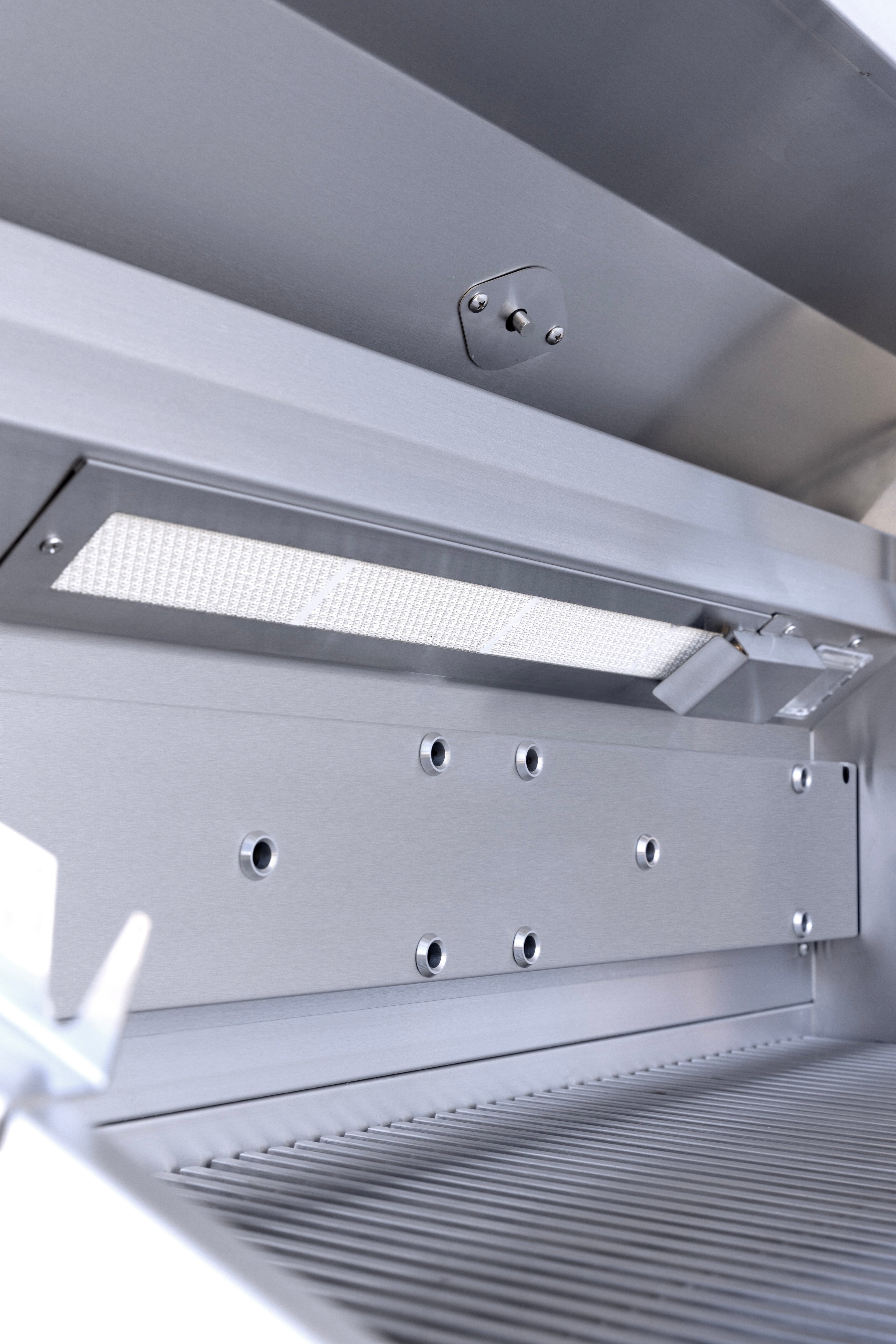 QUEST 36″ Built-In Grill
